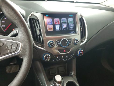 Used 2016 Chevrolet Cruze LT w/ Sun And Sound Package image 17