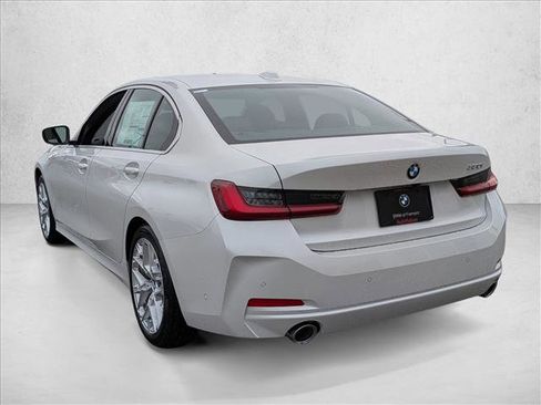 Used 2025 BMW 330i Sedan w/ Convenience Package RWD image 8