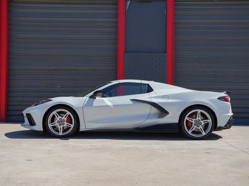 Used 2022 Chevrolet Corvette Stingray Preferred Cpe w/ Z51 Performance Package image 37