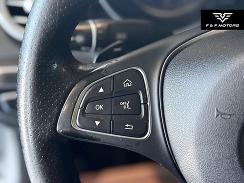 Used 2017 Mercedes-Benz C 300 Sedan image 18