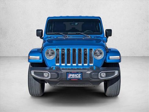 Used 2022 Jeep Wrangler Unlimited Sahara w/ Cold Weather Group image 2