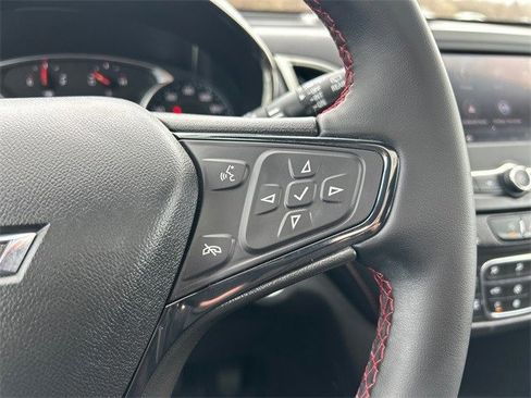 Used 2024 Chevrolet Equinox RS image 24