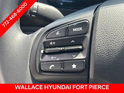 Used 2023 Hyundai Venue Limited w/ Cargo Package FWD image 21