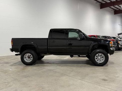 Used 2006 GMC Sierra 2500 SLT w/ Heavy-Duty Power Package image 7