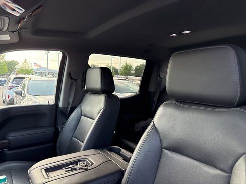 Used 2019 GMC Sierra 1500 SLT AWD/4WD image 5