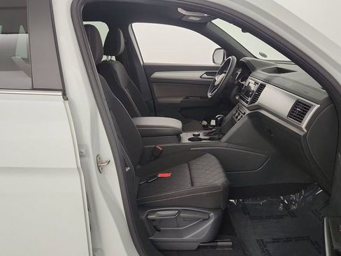 Used 2021 Volkswagen Atlas Cross Sport S image 24