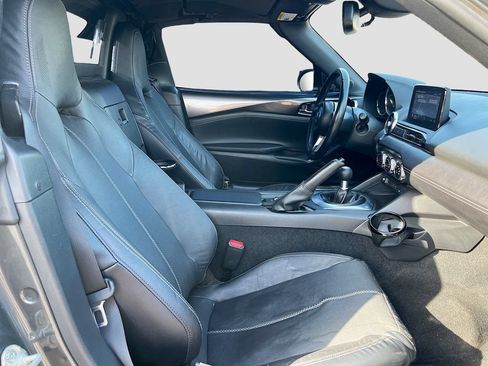Used 2021 MAZDA MX-5 Miata RF Grand Touring RWD image 25