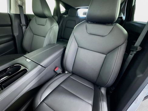 New 2026 Nissan Murano SV image 11