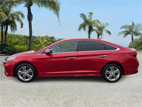 Used 2018 Hyundai Sonata SEL FWD image 2