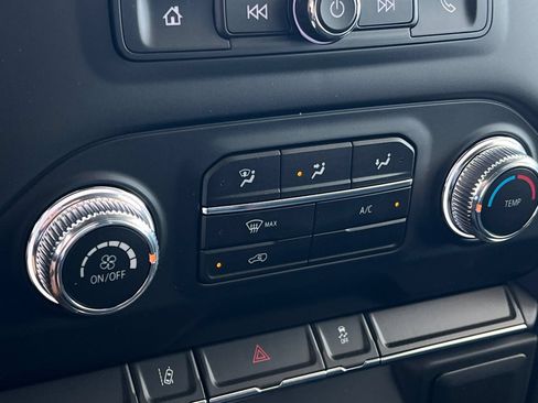 New 2026 GMC Sierra 3500 Pro AWD/4WD image 17