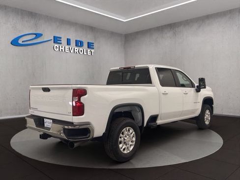 New 2026 Chevrolet Silverado 3500 LT w/ All Star Edition AWD/4WD image 8
