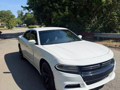 Used 2017 Dodge Charger SXT