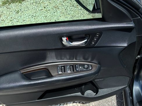 Used 2019 Kia Optima EX w/ EX Premium Package FWD image 11