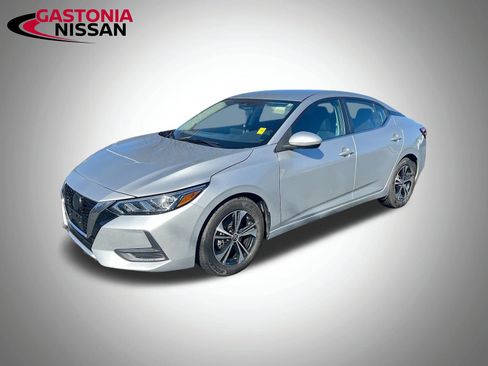 Used 2023 Nissan Sentra SV image 3