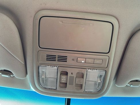 Used 2012 Honda Odyssey EX-L image 26