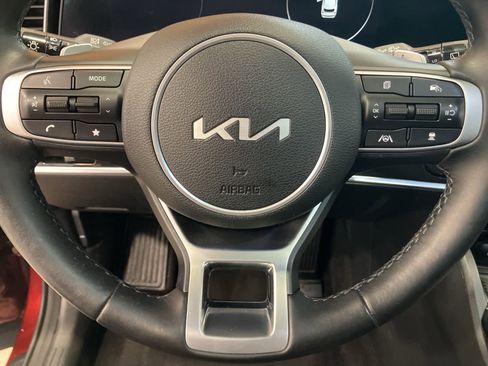 Used 2024 Kia Sportage SX Prestige image 17