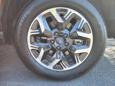 Used 2025 Subaru Forester image 29