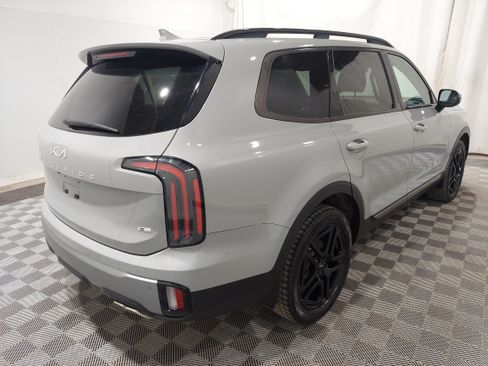 Used 2023 Kia Telluride SX X-Line AWD/4WD image 3