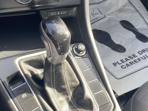 Used 2024 Volkswagen Jetta S image 21