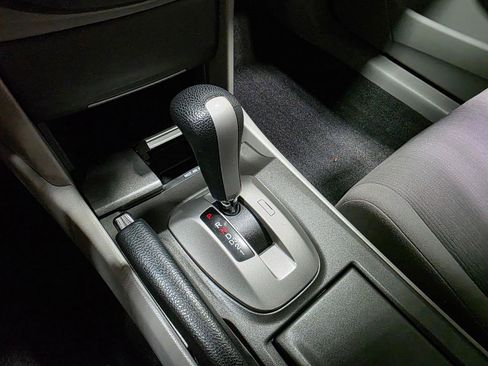 Used 2011 Honda Accord LX-P image 32