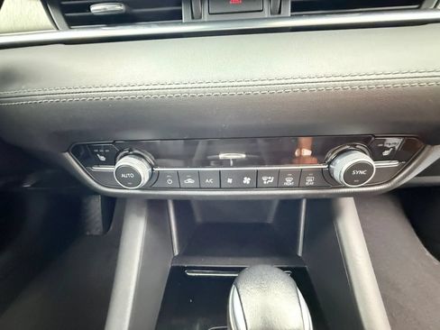 Used 2021 MAZDA MAZDA6 Touring FWD image 14