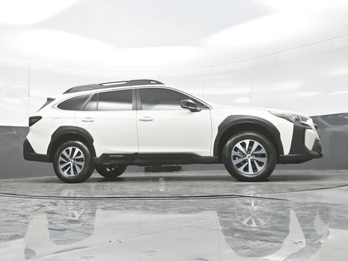 Used 2023 Subaru Outback Premium w/ Popular Package #1 AWD/4WD image 22