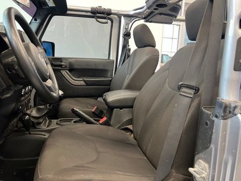 Used 2017 Jeep Wrangler Sport w/ Trailer Tow Group AWD/4WD image 14