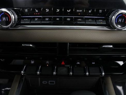 New 2026 GMC Canyon Denali image 7