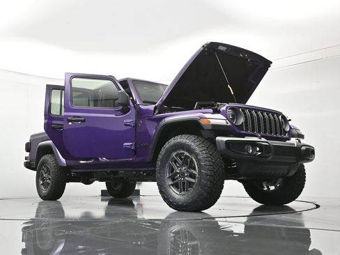 New 2026 Jeep Gladiator Sport AWD/4WD image 49