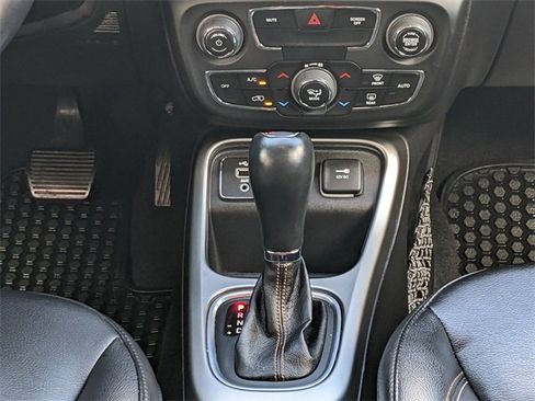 Certified 2021 Jeep Compass Latitude w/ Convenience Group image 16