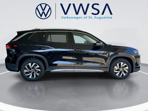 New 2026 Volkswagen Tiguan S FWD image 8