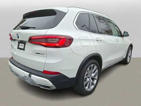 Certified 2022 BMW X5 xDrive40i image 4