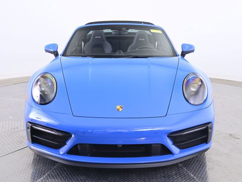 Certified 2022 Porsche 911 Targa 4S AWD/4WD image 10