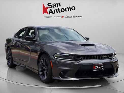 Used 2023 Dodge Charger Scat Pack image 2