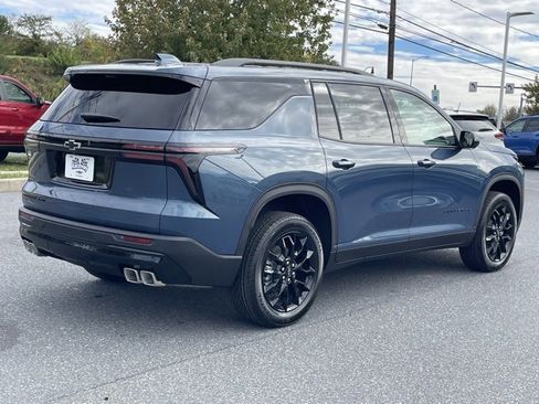 New 2026 Chevrolet Traverse LT w/ Midnight/Sport Edition image 6