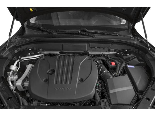 Used 2023 Volvo XC60 B5 Ultimate w/ Protection Package Premier FWD image 15