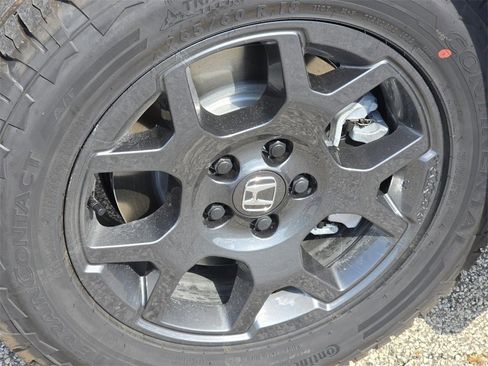 New 2025 Honda Pilot TrailSport image 12