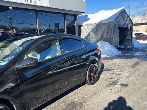 Used 2016 Hyundai Accent SE w/ Option Group 02 image 4