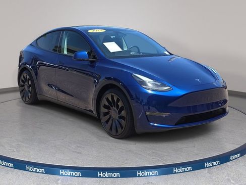 Used 2025 Tesla Model Y Performance AWD/4WD image 4