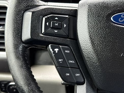 Used 2016 Ford F150 XLT w/ Equipment Group 302A Luxury image 28