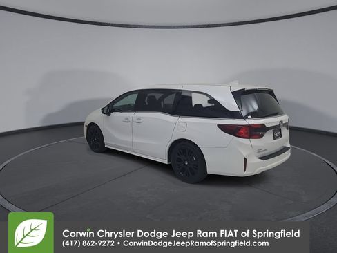 Used 2025 Honda Odyssey Sport-L image 11