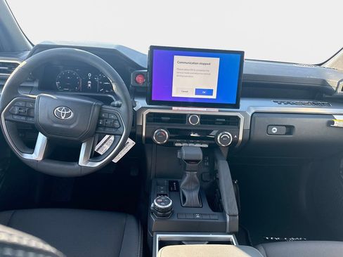 New 2026 Toyota Tacoma TRD Off-Road AWD/4WD image 13