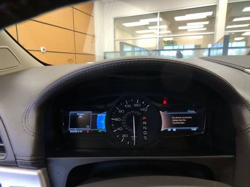 Used 2015 Lincoln MKX FWD w/ Equipment Group 102A image 14