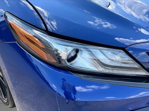 Used 2023 Toyota Camry XSE FWD image 27