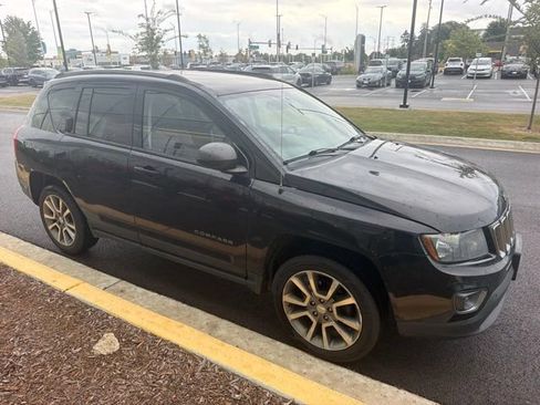 Used 2016 Jeep Compass Sport w/ Power Value Group AWD/4WD image 11
