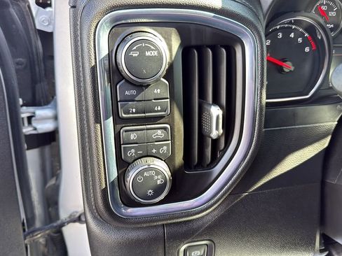 Used 2021 Chevrolet Silverado 1500 LT w/ All Star Edition Plus image 24