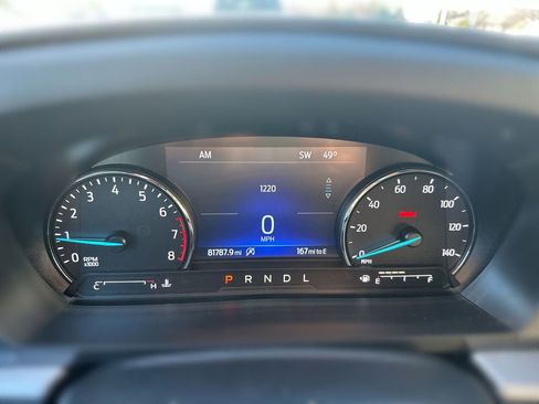 Used 2023 Ford Explorer XLT image 10