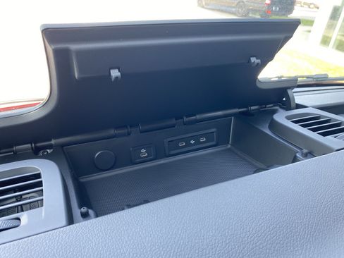 New 2026 Mercedes-Benz Sprinter 2500 image 16