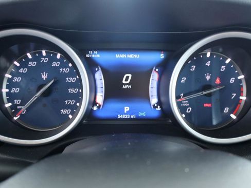 Used 2017 Maserati Ghibli S image 19