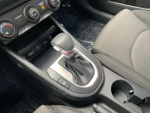 Used 2023 Kia Forte LXS FWD image 16